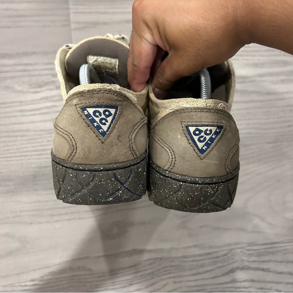 Vintage Nike ACG Zion low Hiking Boots - Picture 4 of 6